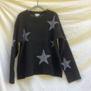 Vigoss Black Crewneck Sweater with Gray Star Pattern, size XL